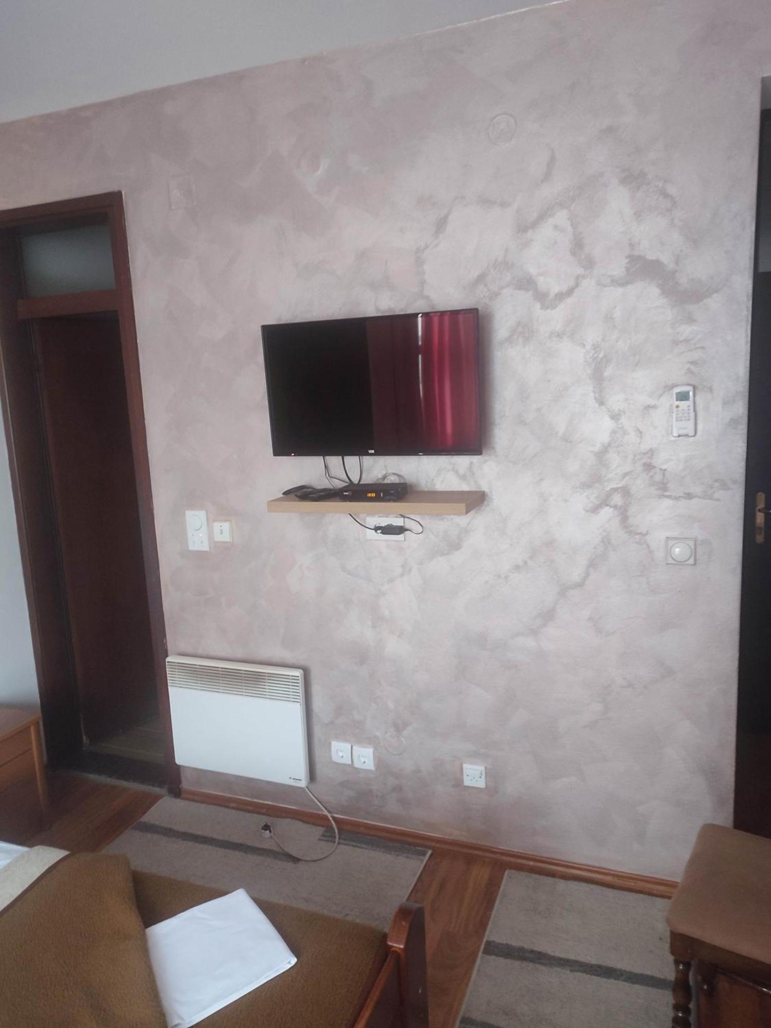 Pansion Kamin Bed & Breakfast Lukavica Ngoại thất bức ảnh
